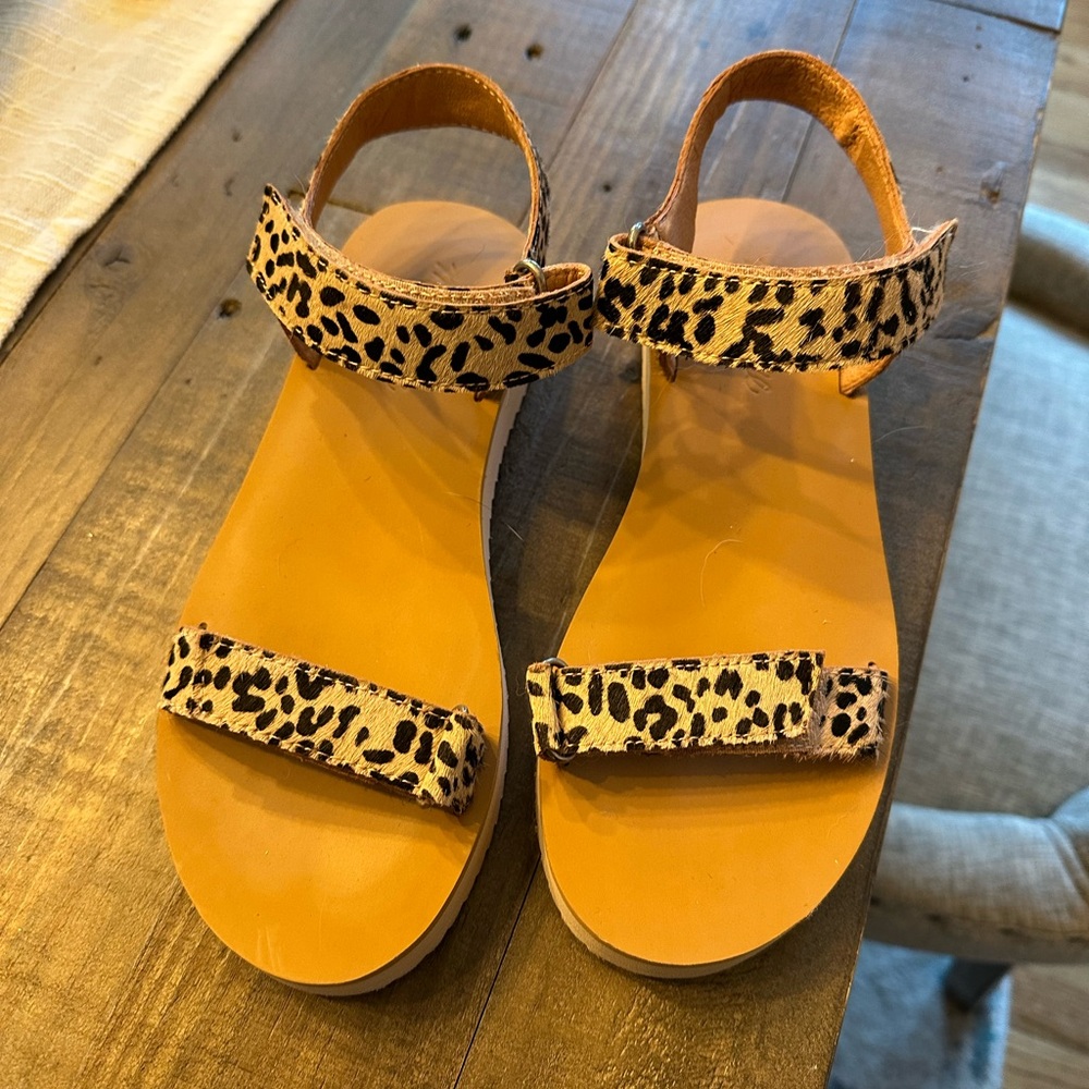 Madewell lightly worn sandals